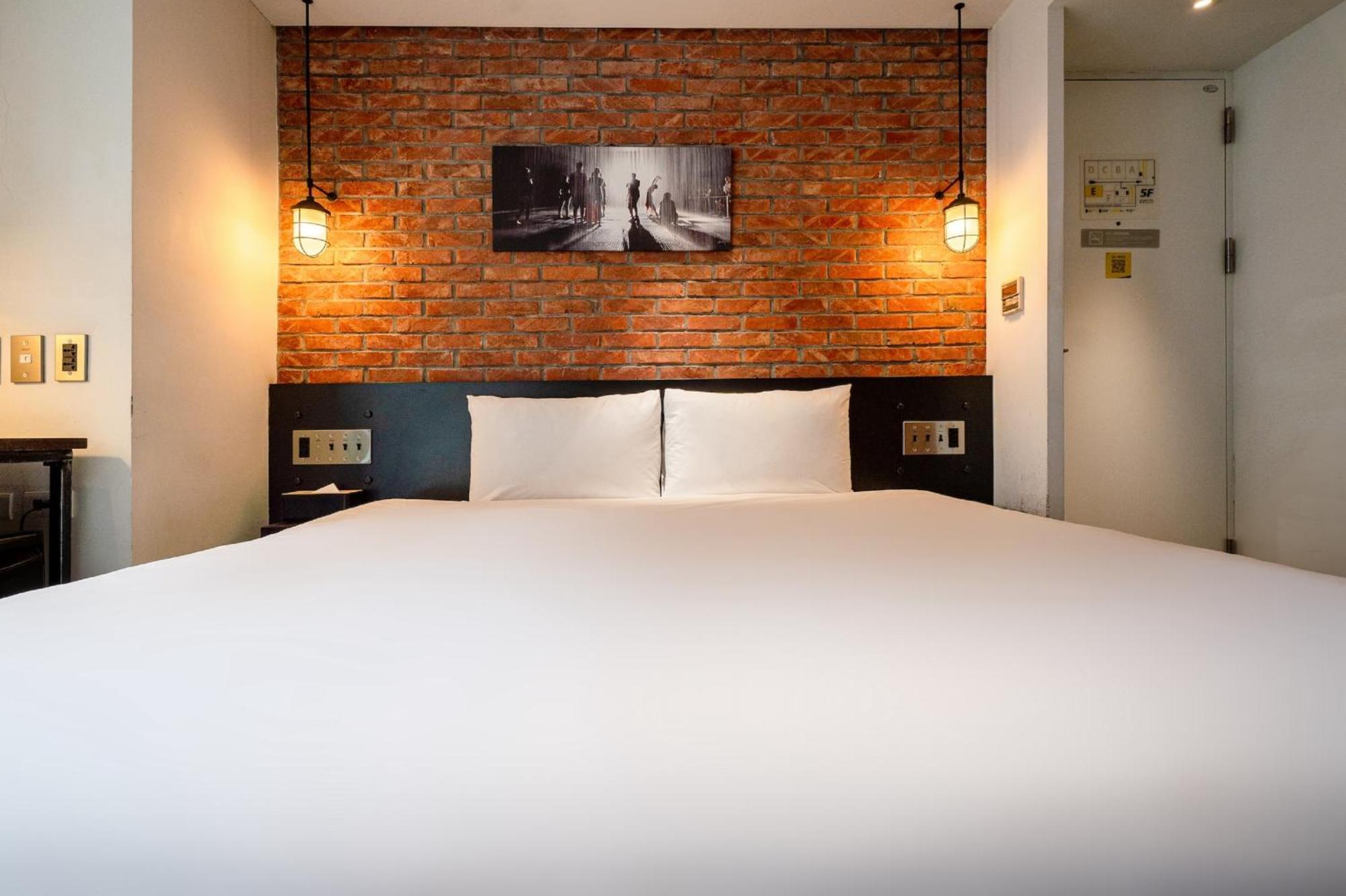 Check Inn Taipei Songjiang Exterior foto